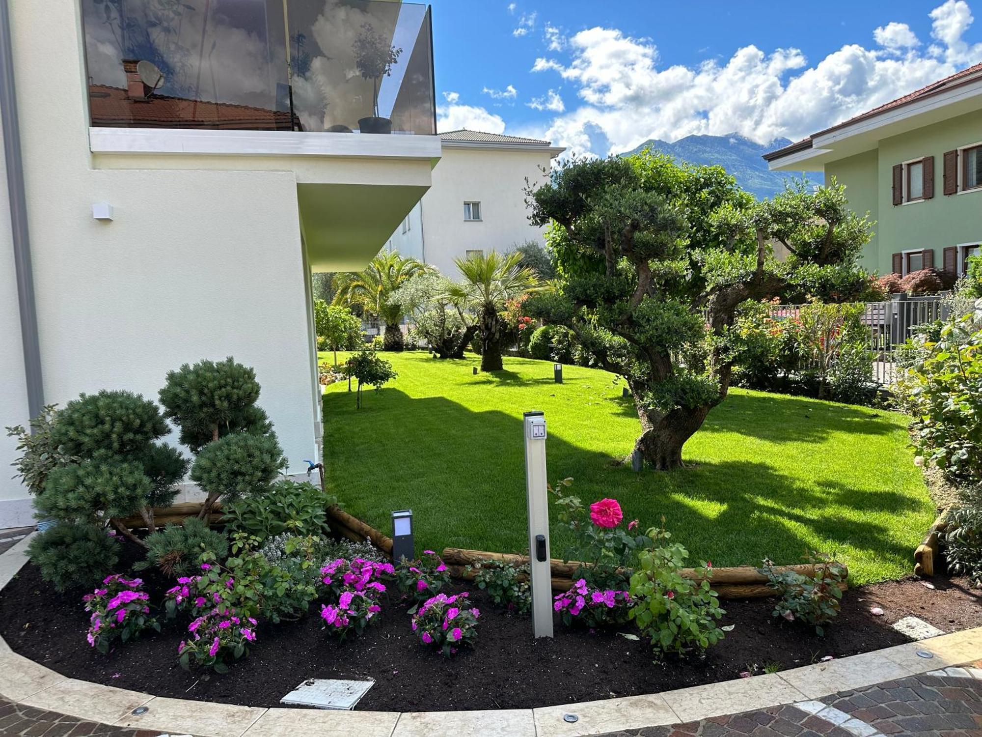 Residence Villa Dalila - Appartamento Dalila Riva del Garda Exterior foto