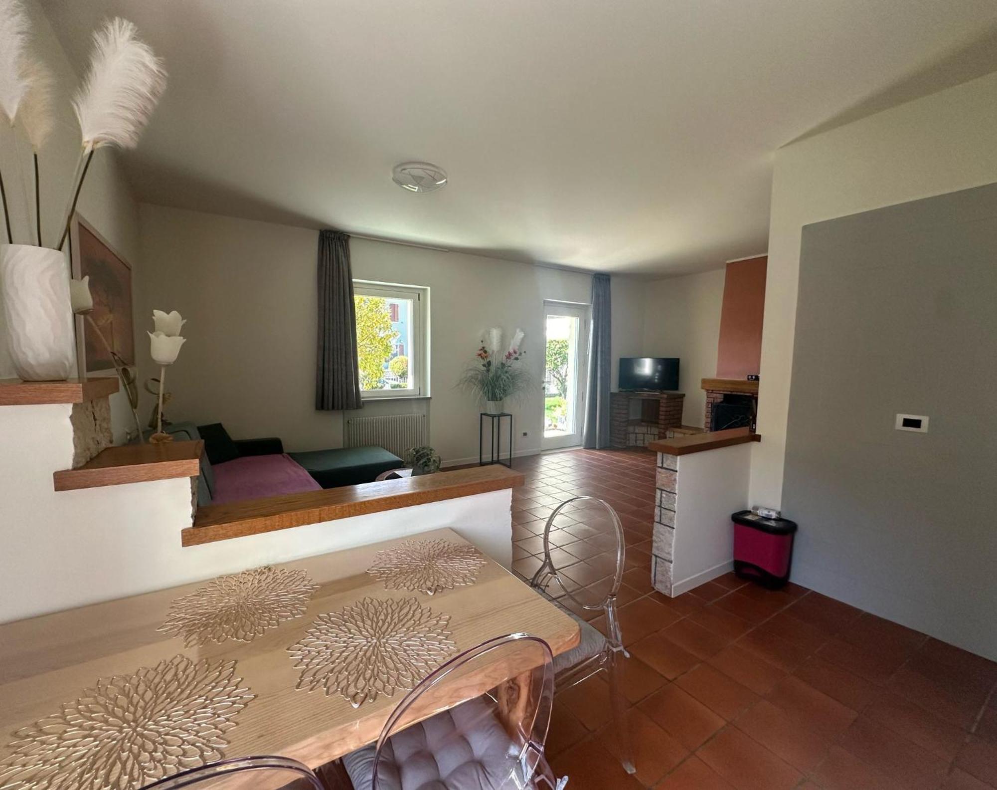 Residence Villa Dalila - Appartamento Dalila Riva del Garda Exterior foto
